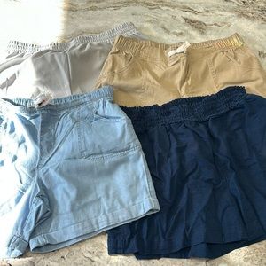 4 Pair of girls shorts!